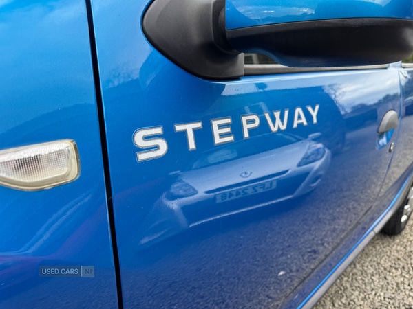 Used Dacia Sandero Stepway 2015 for sale - 76190341: Photo 9