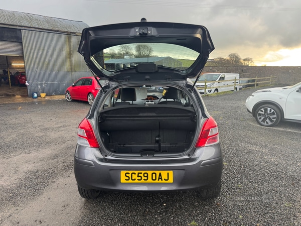 Used Toyota Yaris 2010 for sale - 77840341: Photo 27