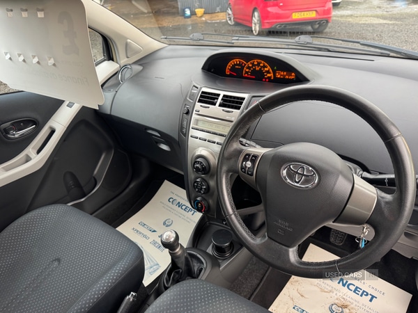 Used Toyota Yaris 2010 for sale - 77840341: Photo 30