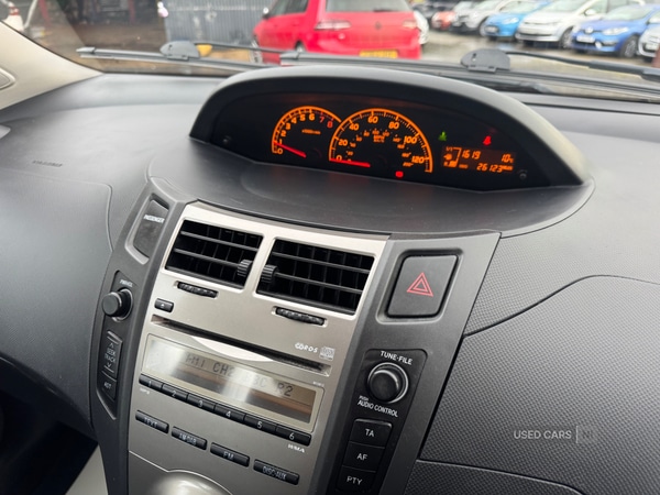 Used Toyota Yaris 2010 for sale - 77840341: Photo 31