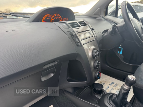 Used Toyota Yaris 2010 for sale - 77840341: Photo 5