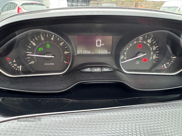 Used Peugeot 208 2016 for sale - 76327549: Photo 15