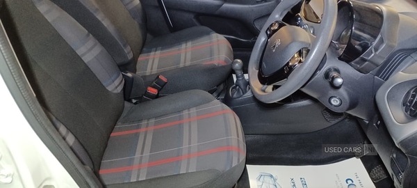 Used Peugeot 108 2016 for sale - 76927250: Photo 12