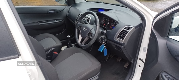 Used Hyundai i20 2014 for sale - 77840358: Photo 2