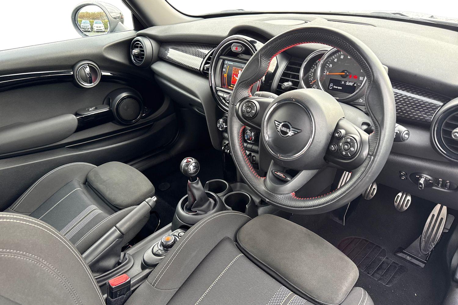 Used MINI Hatch 2019 for sale - 77500807: Photo 14