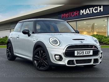 MINI Hatch feature image