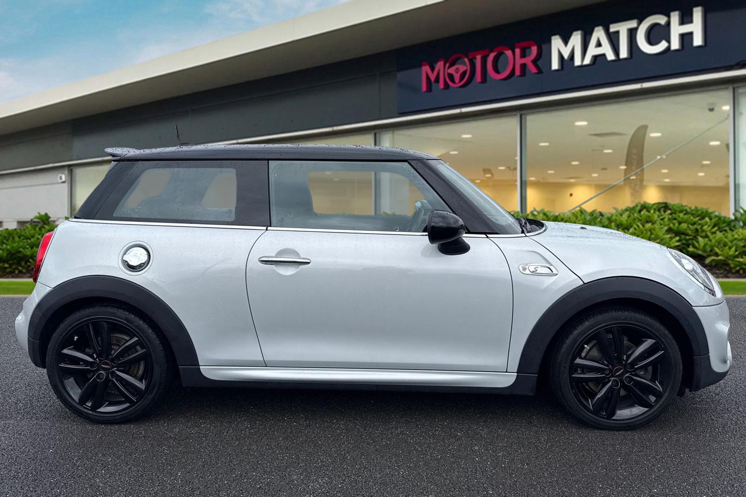 Used MINI Hatch 2019 for sale - 77500807: Photo 3