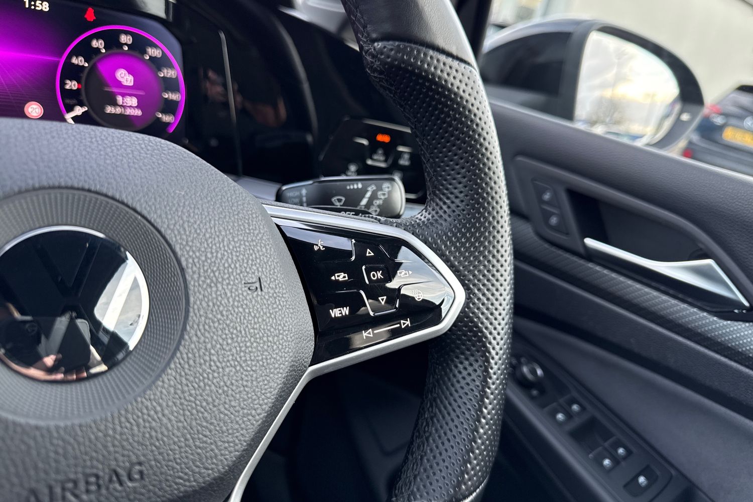 Used Volkswagen Golf 2020 for sale - 77348488: Photo 37