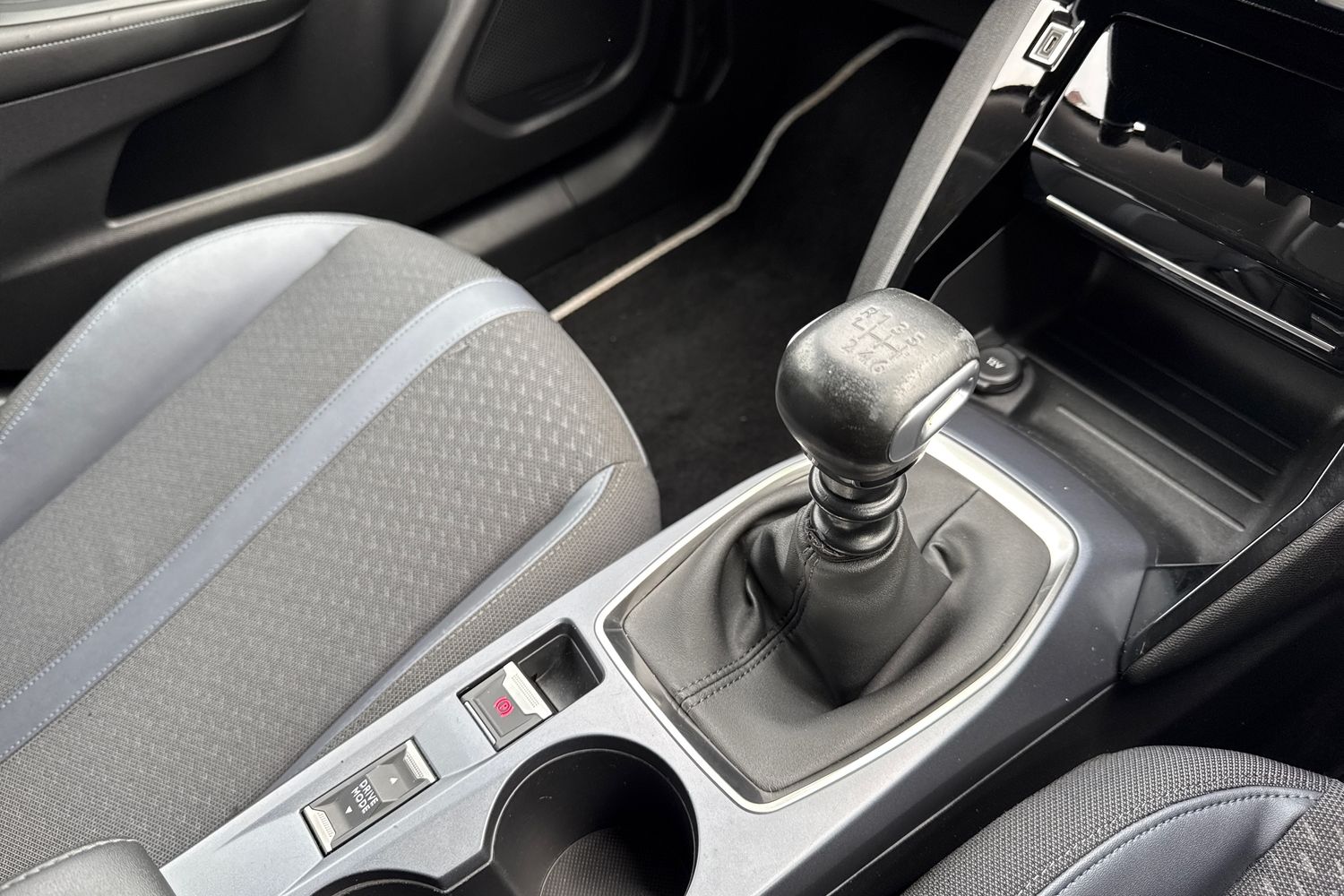 Used Peugeot 2008 2020 for sale - 78043662: Photo 23