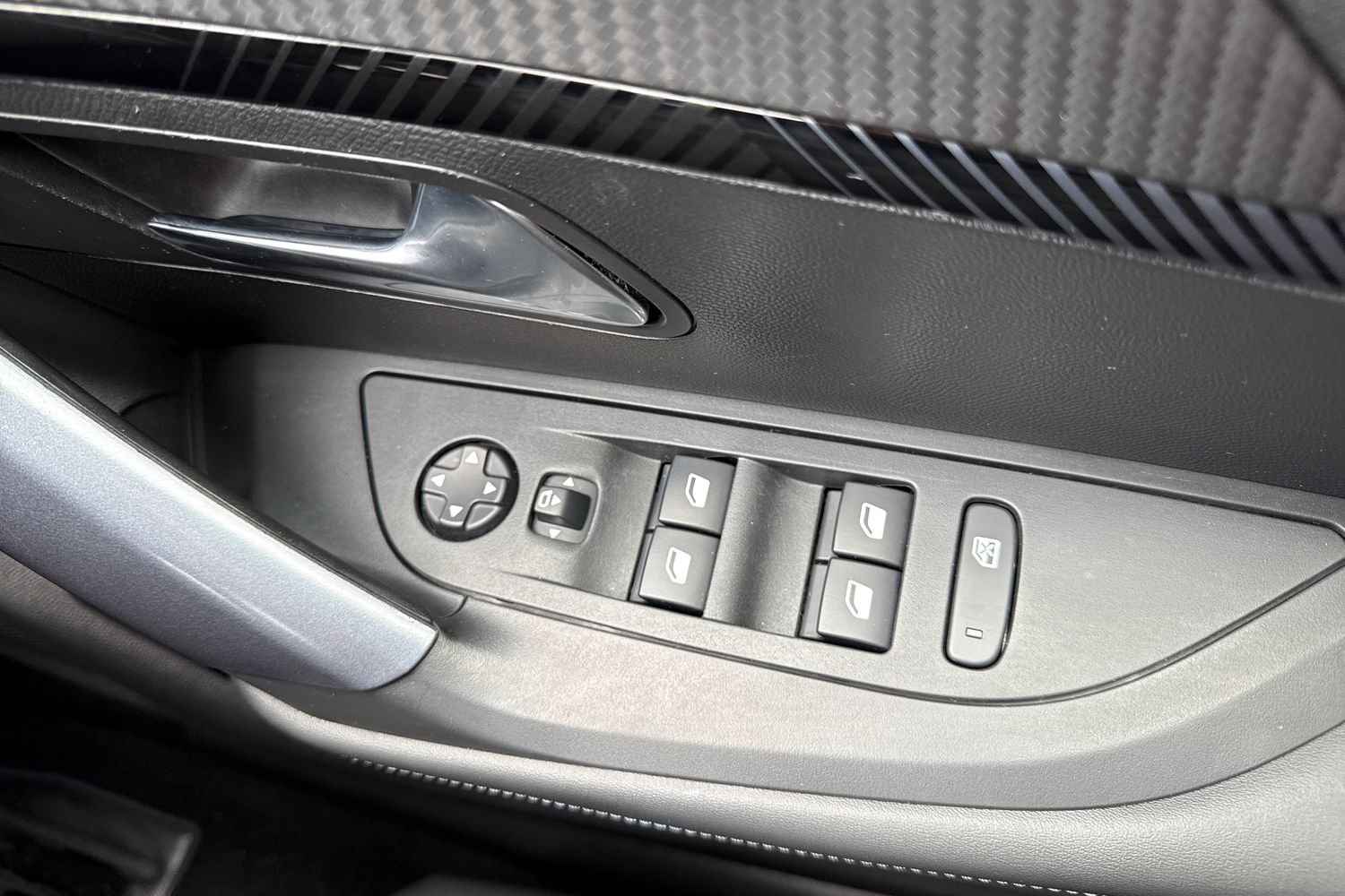 Used Peugeot 2008 2020 for sale - 78043662: Photo 40