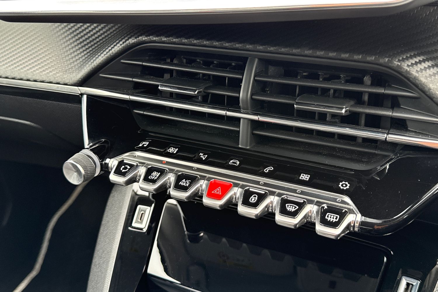 Used Peugeot 2008 2020 for sale - 78043662: Photo 54