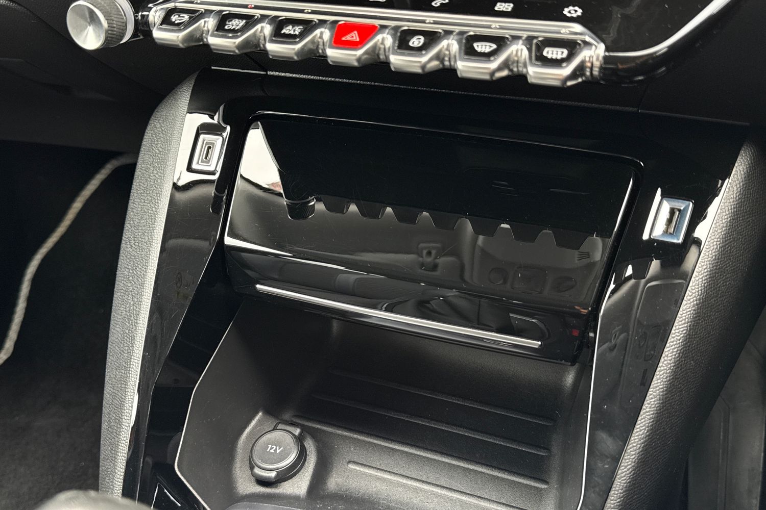 Used Peugeot 2008 2020 for sale - 78043662: Photo 55