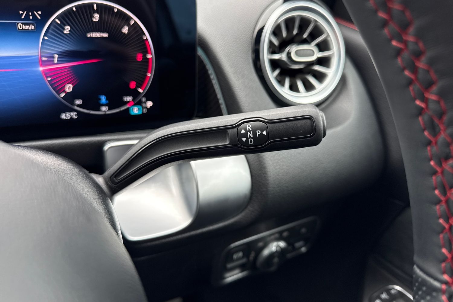 Used Mercedes-Benz GLB 2024 for sale - 77429568: Photo 45