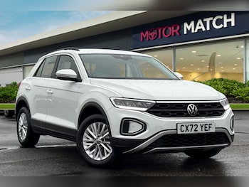 Used Volkswagen T-Roc 2023 for sale - 77472855: Photo