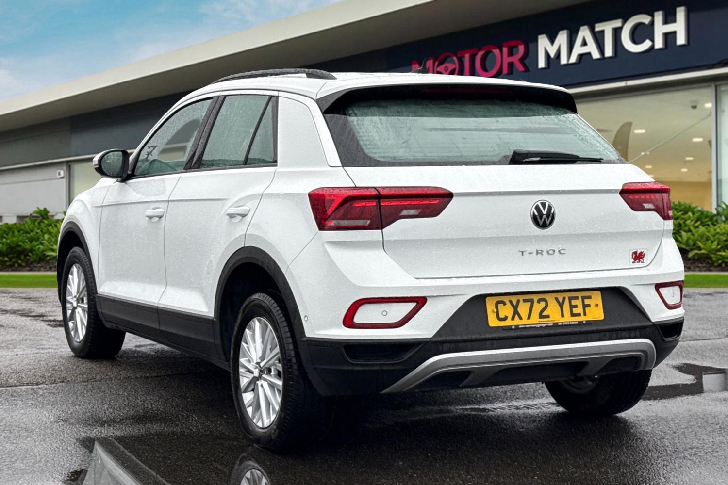 Used Volkswagen T-Roc 2023 for sale - 77472855: Photo 2