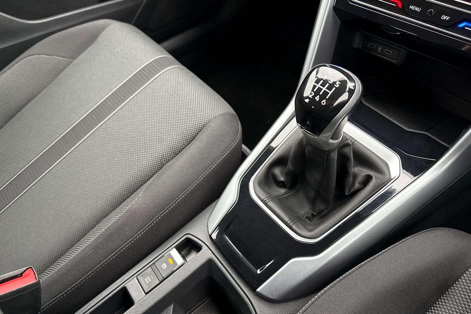 Used Volkswagen T-Roc 2023 for sale - 77472855: Photo 23