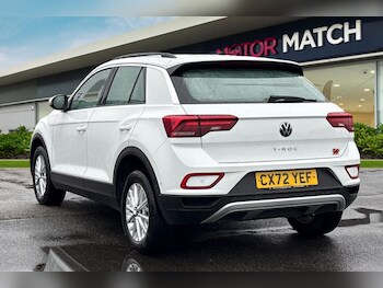 Used Volkswagen T-Roc 2023 for sale - 77472855: Photo