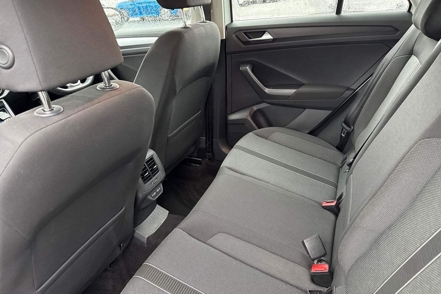 Used Volkswagen T-Roc 2023 for sale - 77472855: Photo 35