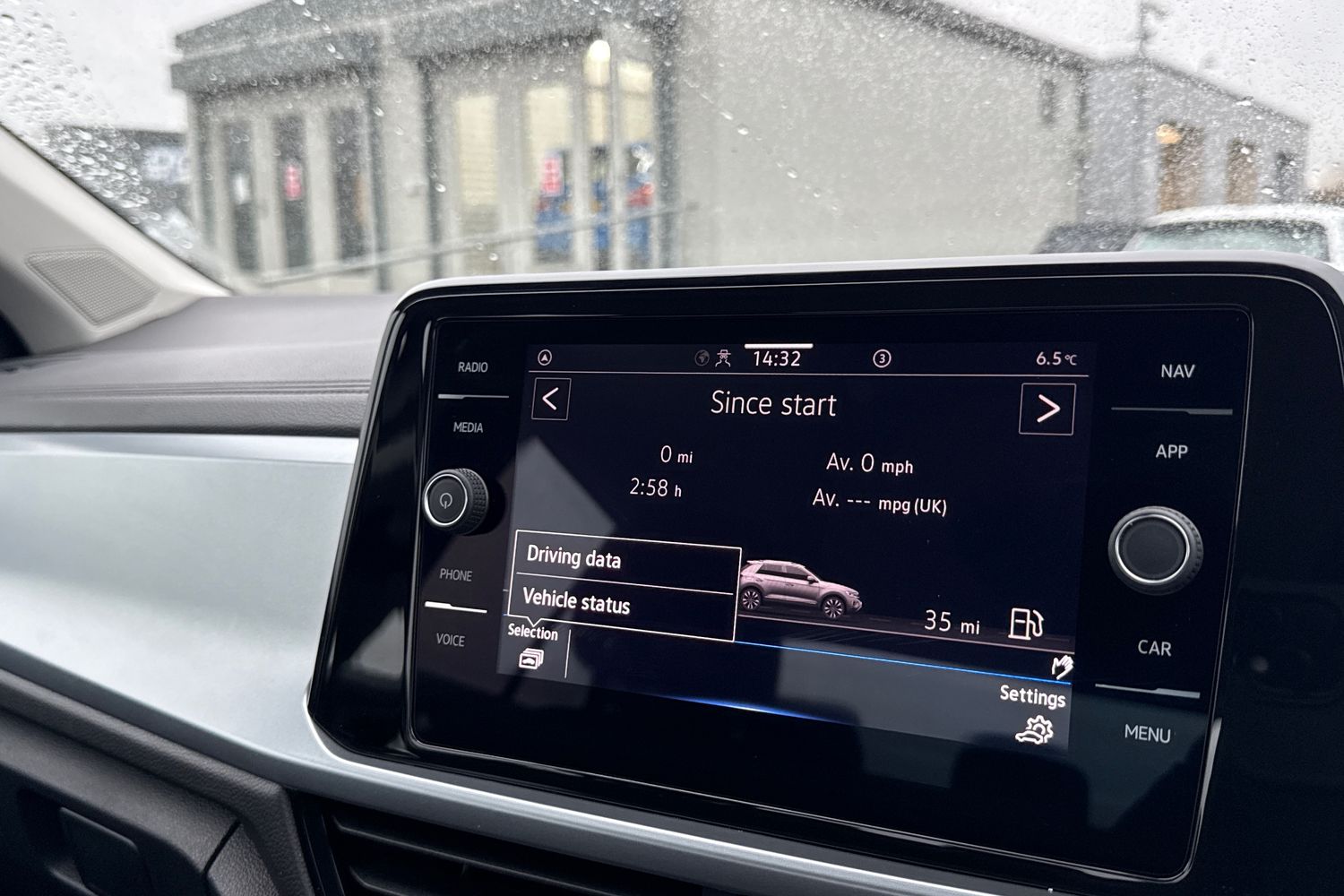 Used Volkswagen T-Roc 2023 for sale - 77472855: Photo 49