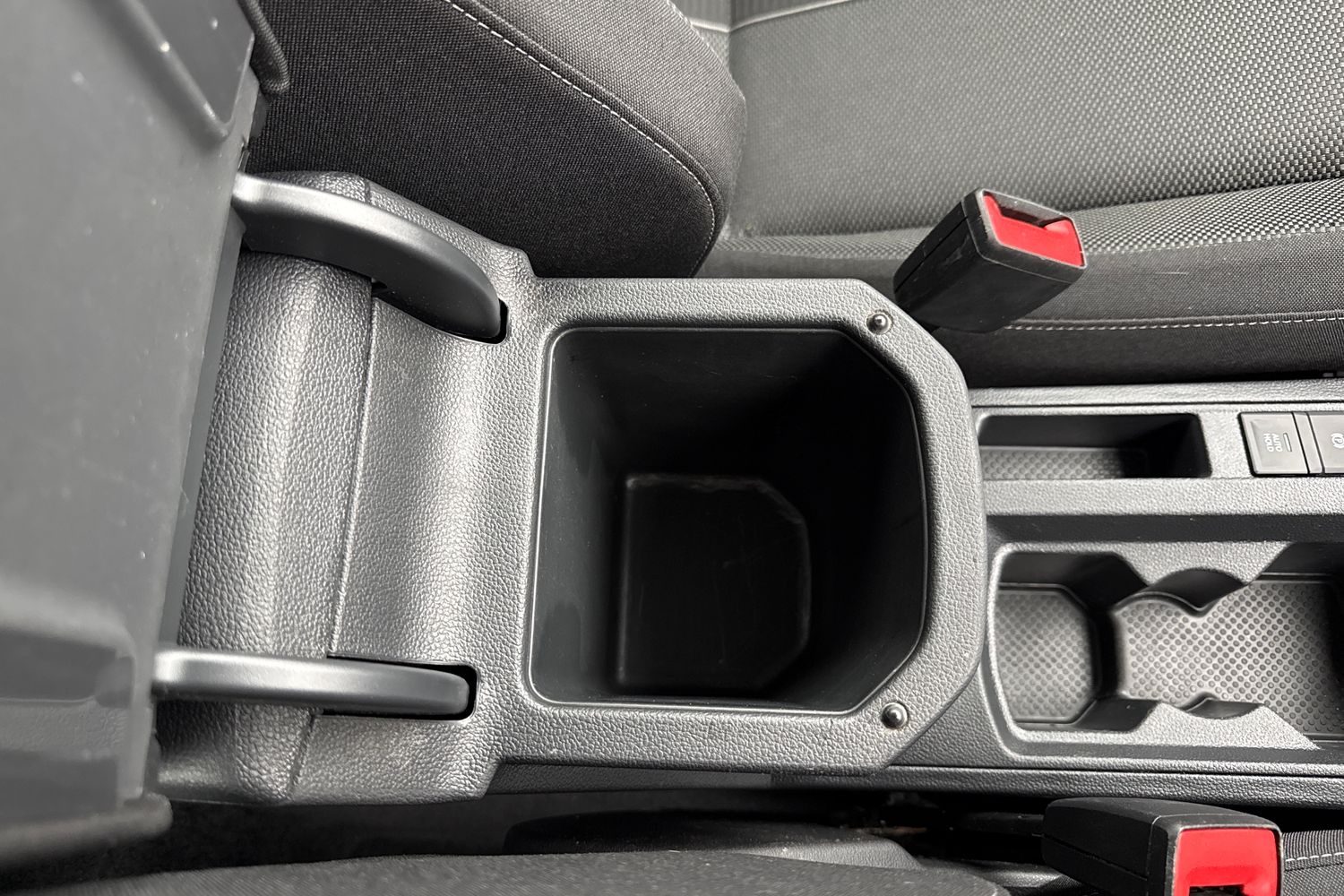 Used Volkswagen T-Roc 2023 for sale - 77472855: Photo 57