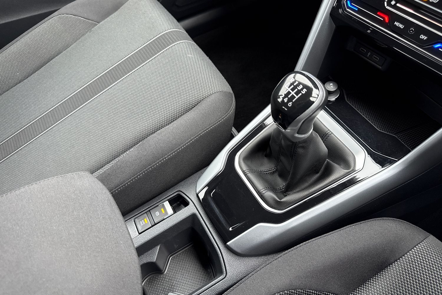 Used Volkswagen T-Roc 2022 for sale - 77337083: Photo 23