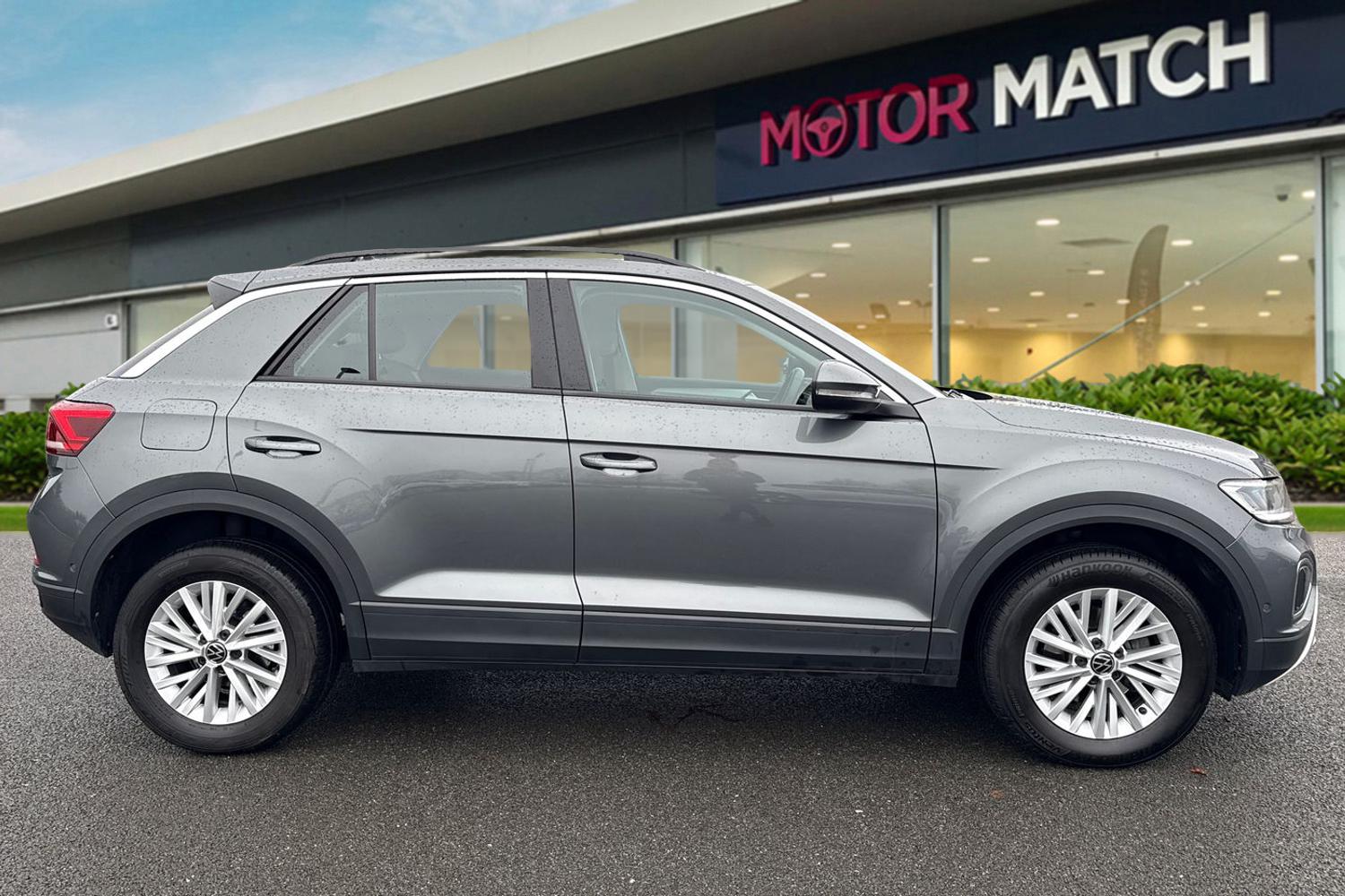 Used Volkswagen T-Roc 2022 for sale - 77337083: Photo 3