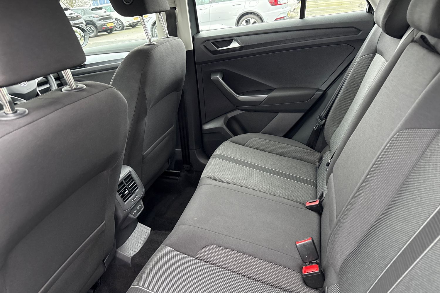 Used Volkswagen T-Roc 2022 for sale - 77337083: Photo 35