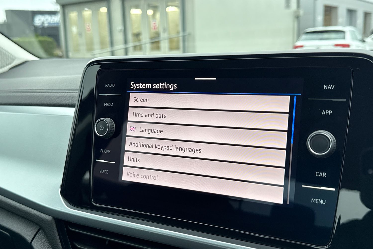 Used Volkswagen T-Roc 2022 for sale - 77337083: Photo 49