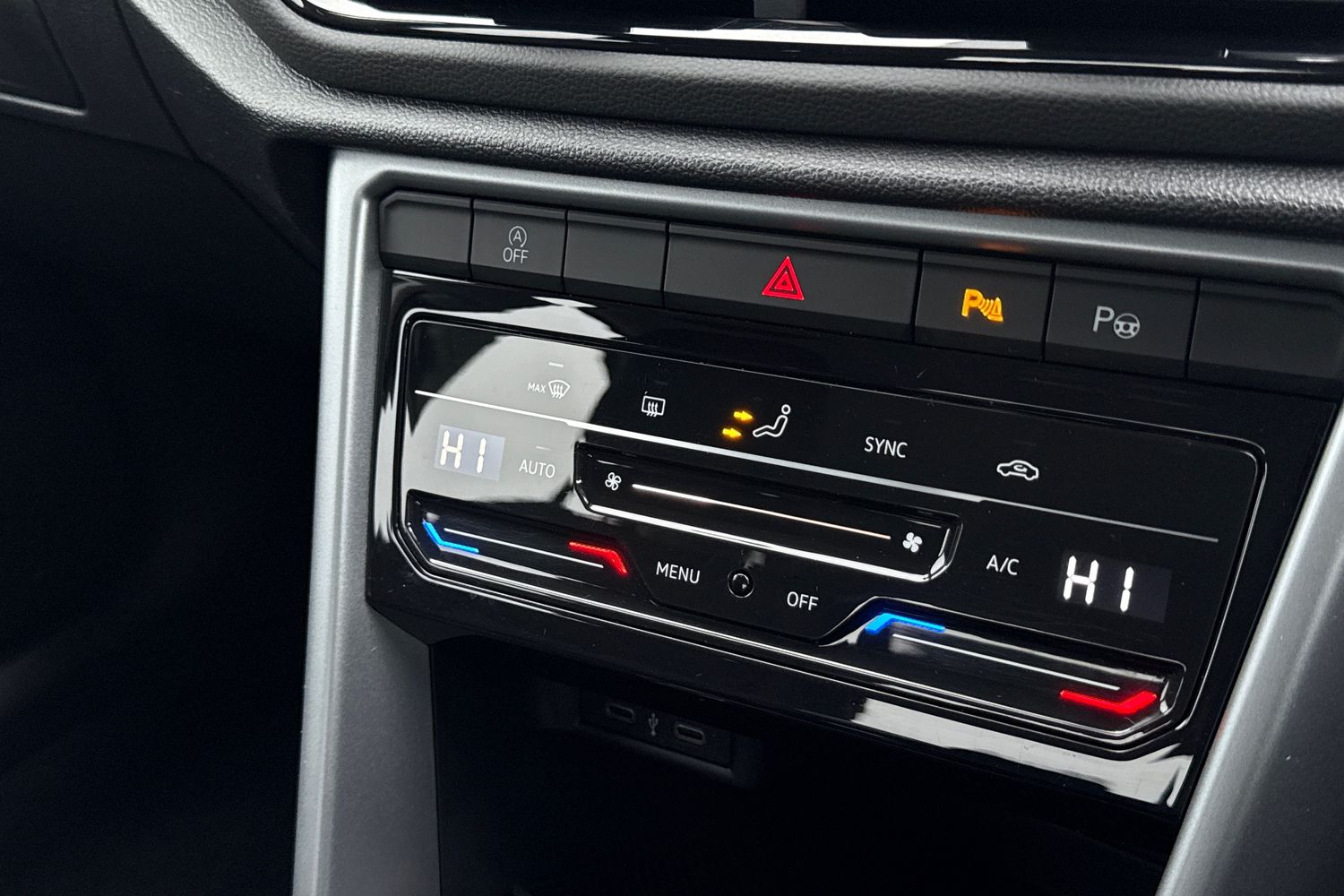 Used Volkswagen T-Roc 2022 for sale - 77337083: Photo 51