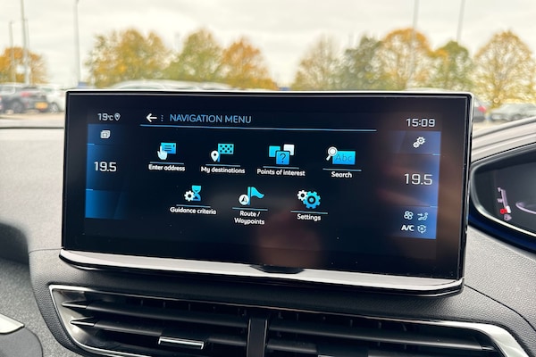 Used Peugeot 5008 2023 for sale - 76257088: Photo 50