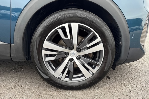 Used Peugeot 5008 2023 for sale - 76257088: Photo 9