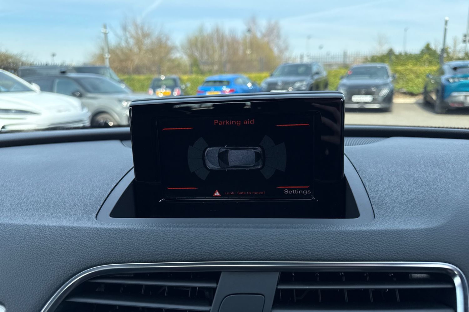 Used Audi Q3 2017 for sale - 77961464: Photo 54