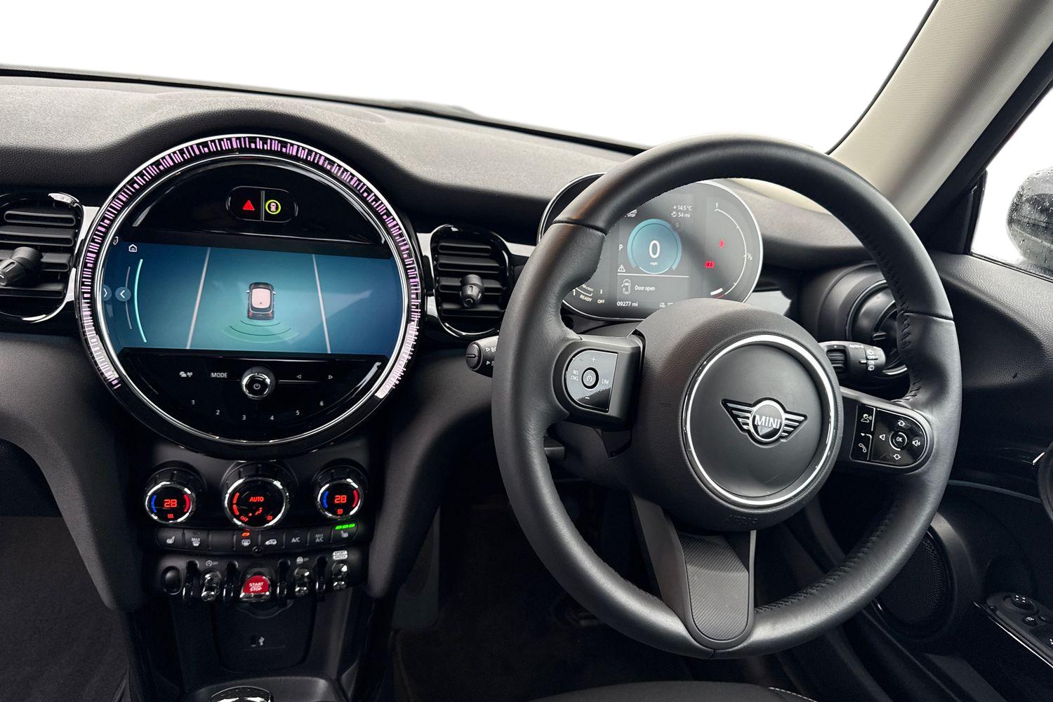 Used MINI Hatch 2023 for sale - 76890152: Photo 18