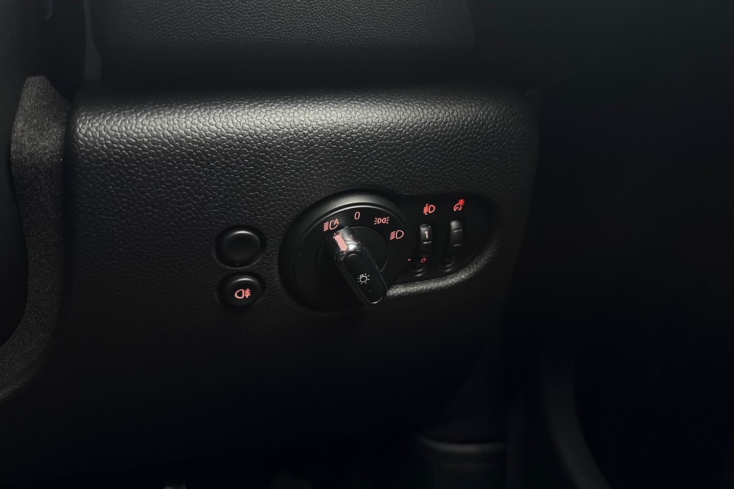 Used MINI Hatch 2023 for sale - 76890152: Photo 40