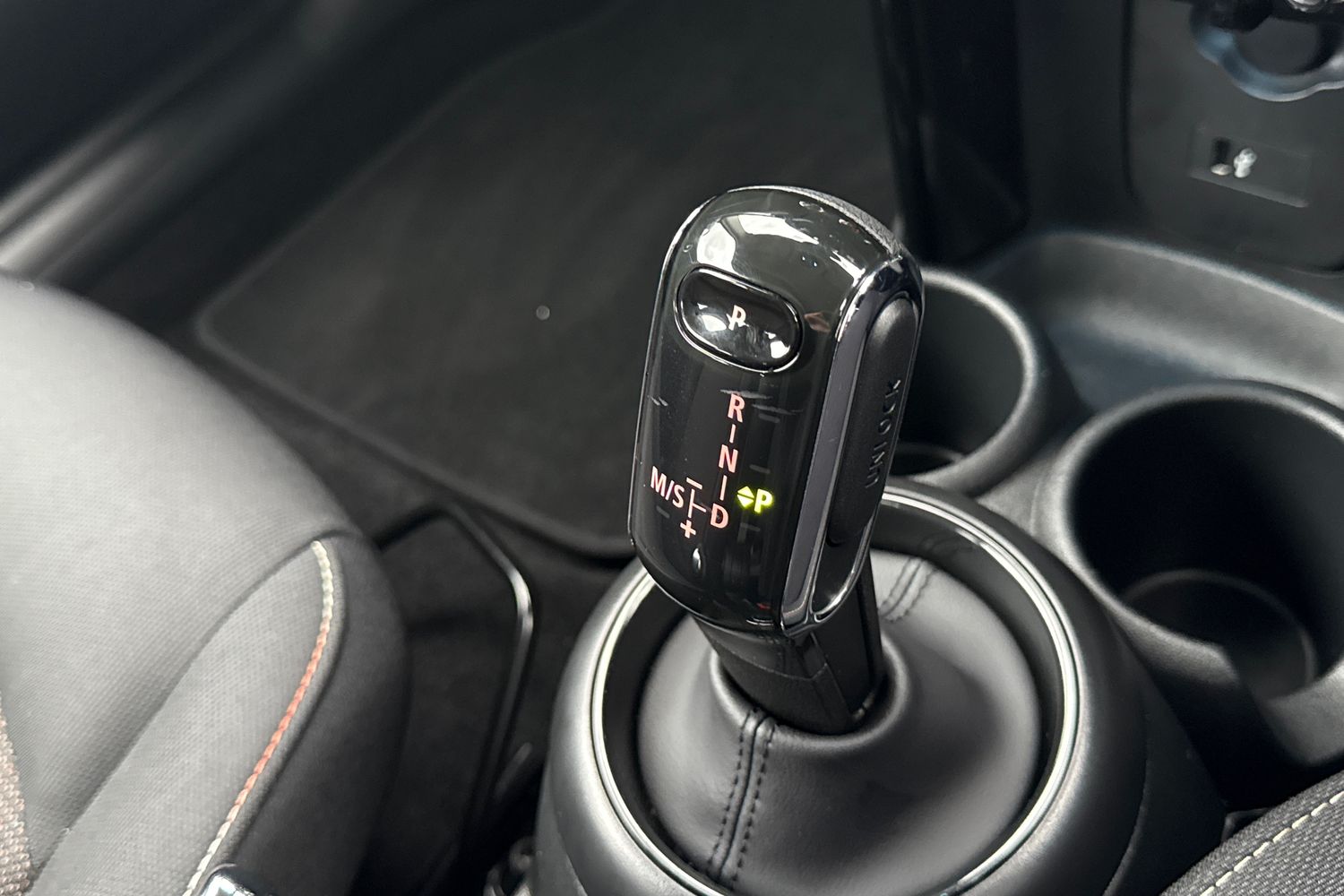 Used MINI Hatch 2023 for sale - 76890152: Photo 51