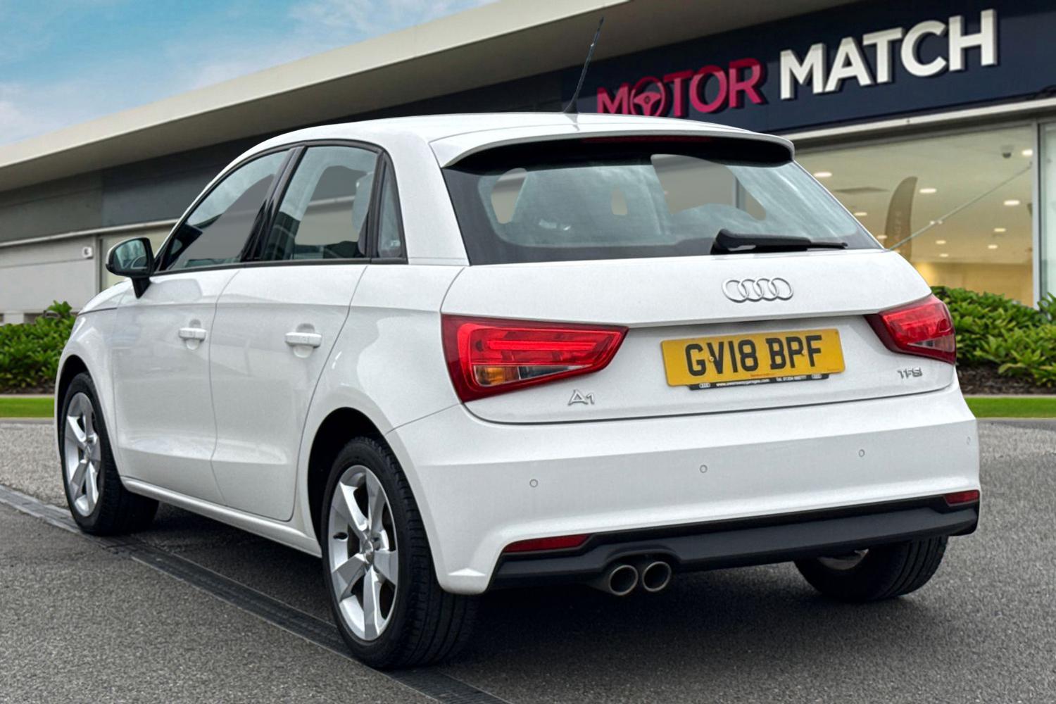 Used Audi A1 2018 for sale - 77996461: Photo 2