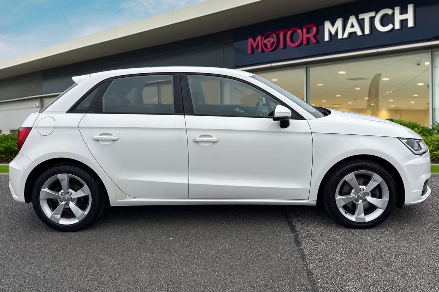 Used Audi A1 2018 for sale - 77996461: Photo 3