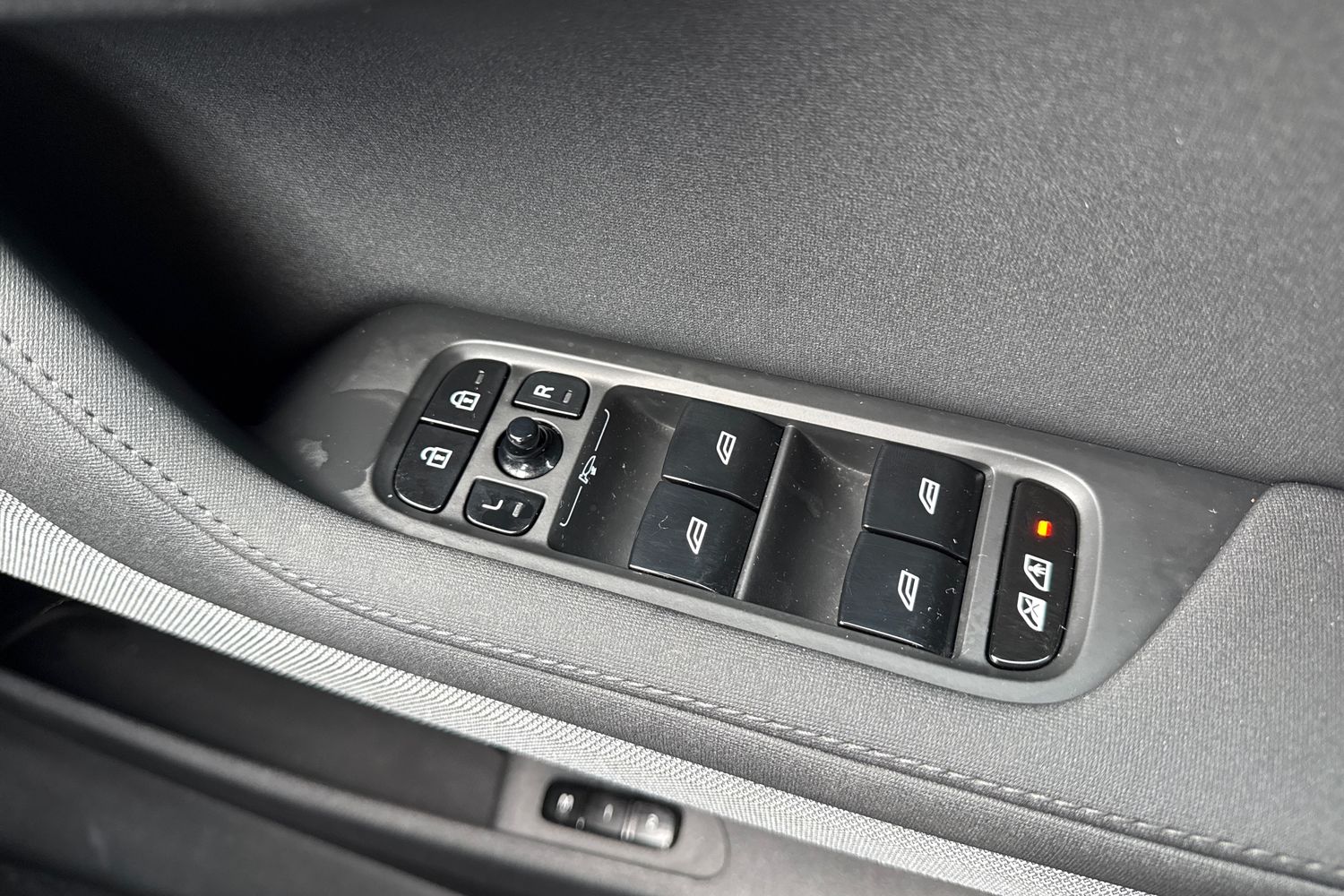 Used Polestar Polestar 2 2023 for sale - 77383027: Photo 40