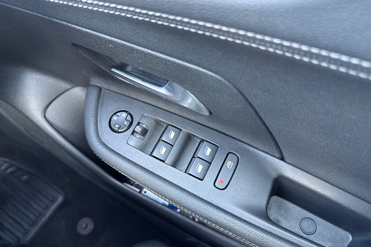 Used Vauxhall Mokka Electric 2023 for sale - 77733668: Photo 44