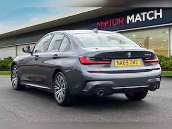 Used BMW 3 Series 2019 for sale - 77700729: Photo