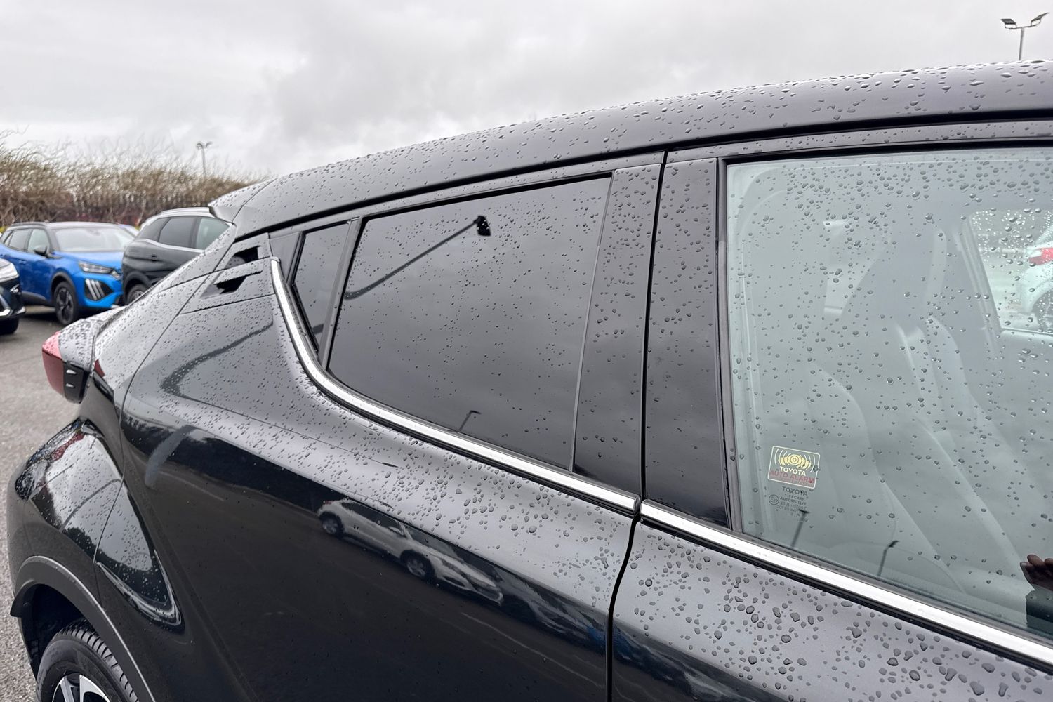 Used Toyota C-HR 2021 for sale - 78043478: Photo 35