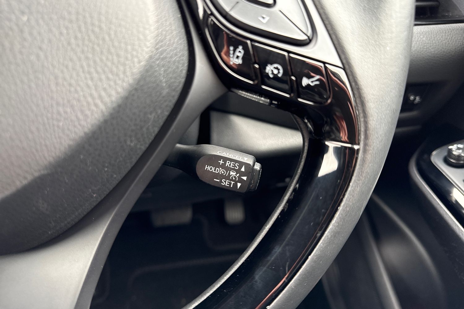 Used Toyota C-HR 2021 for sale - 78043478: Photo 40