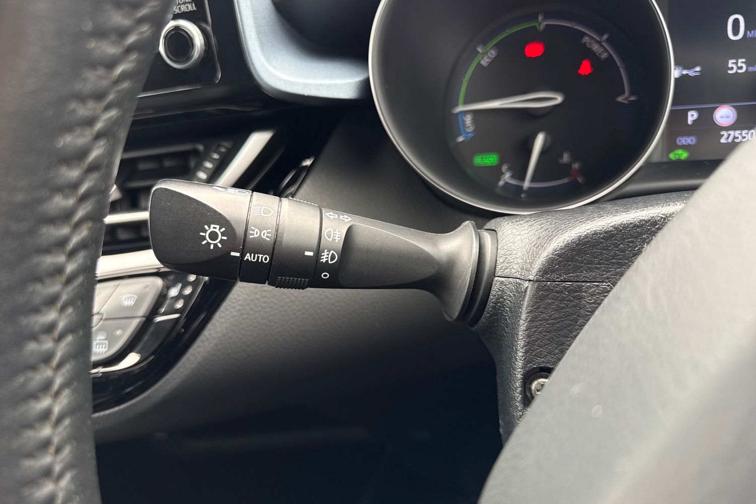 Used Toyota C-HR 2021 for sale - 78043478: Photo 41