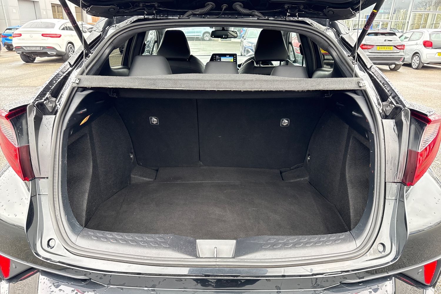 Used Toyota C-HR 2021 for sale - 78043478: Photo 6