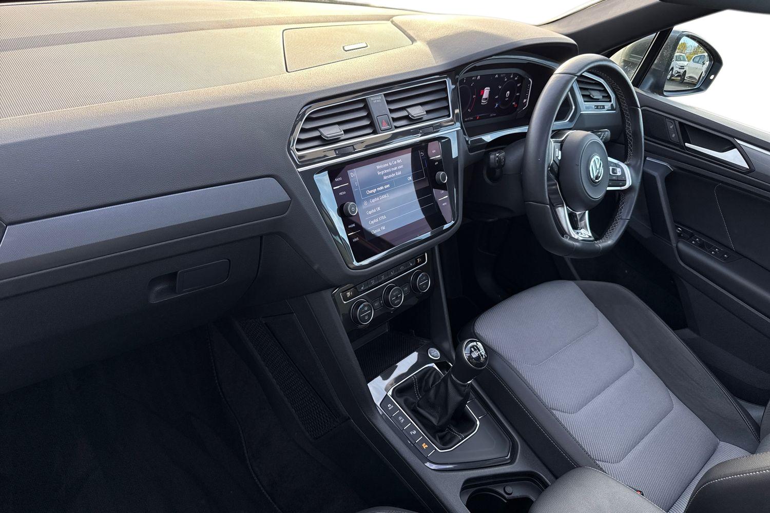 Used Volkswagen Tiguan 2019 for sale - 76884198: Photo 14