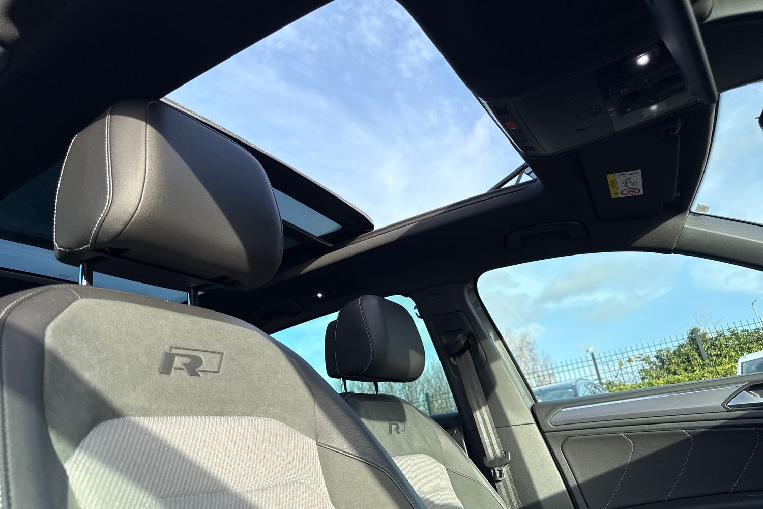 Used Volkswagen Tiguan 2019 for sale - 76884198: Photo 23