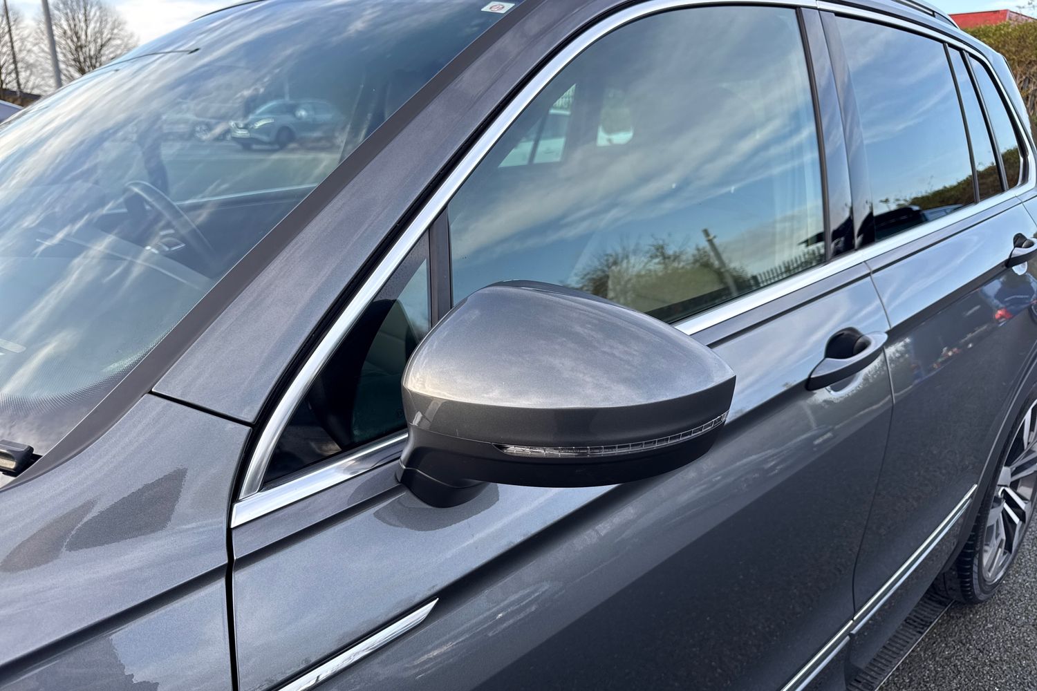 Used Volkswagen Tiguan 2019 for sale - 76884198: Photo 30