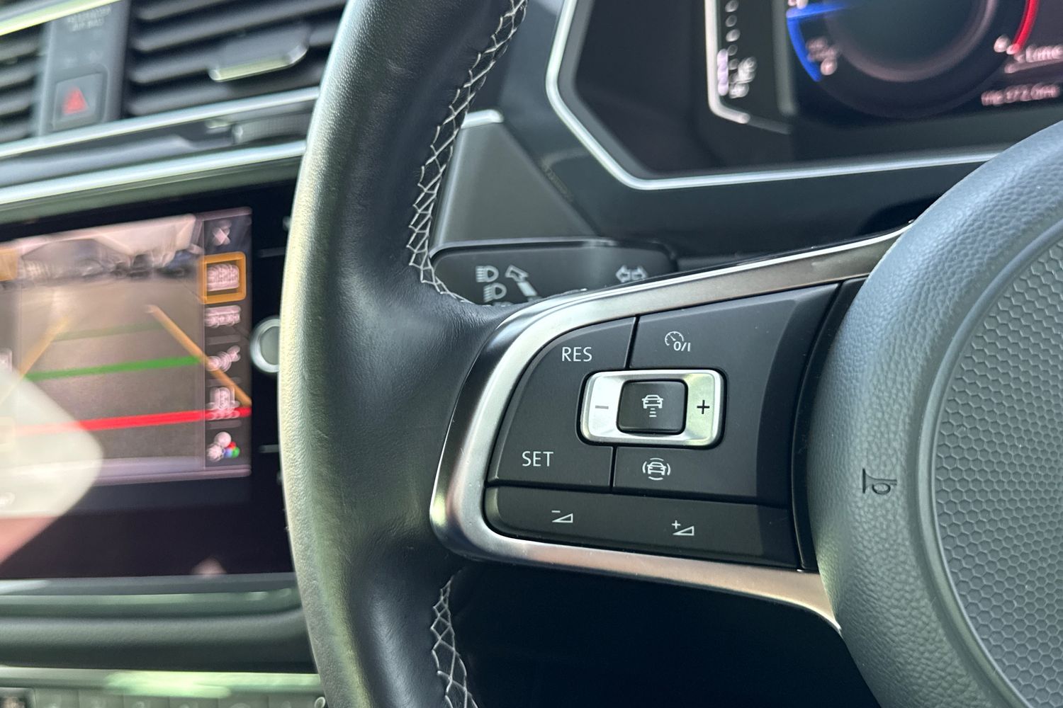 Used Volkswagen Tiguan 2019 for sale - 76884198: Photo 40