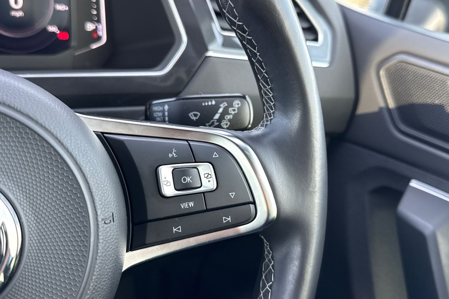 Used Volkswagen Tiguan 2019 for sale - 76884198: Photo 41