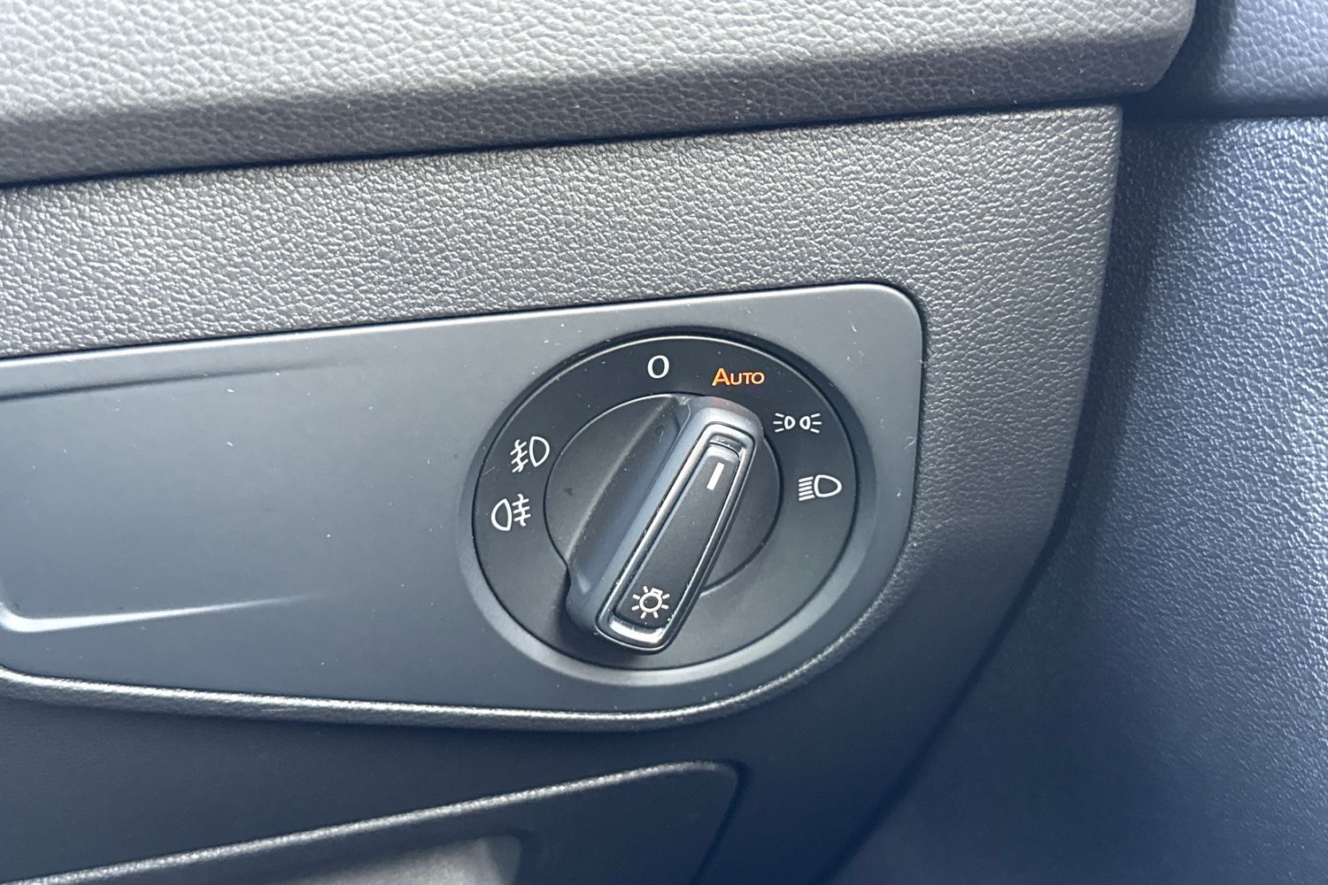 Used Volkswagen Tiguan 2019 for sale - 76884198: Photo 44